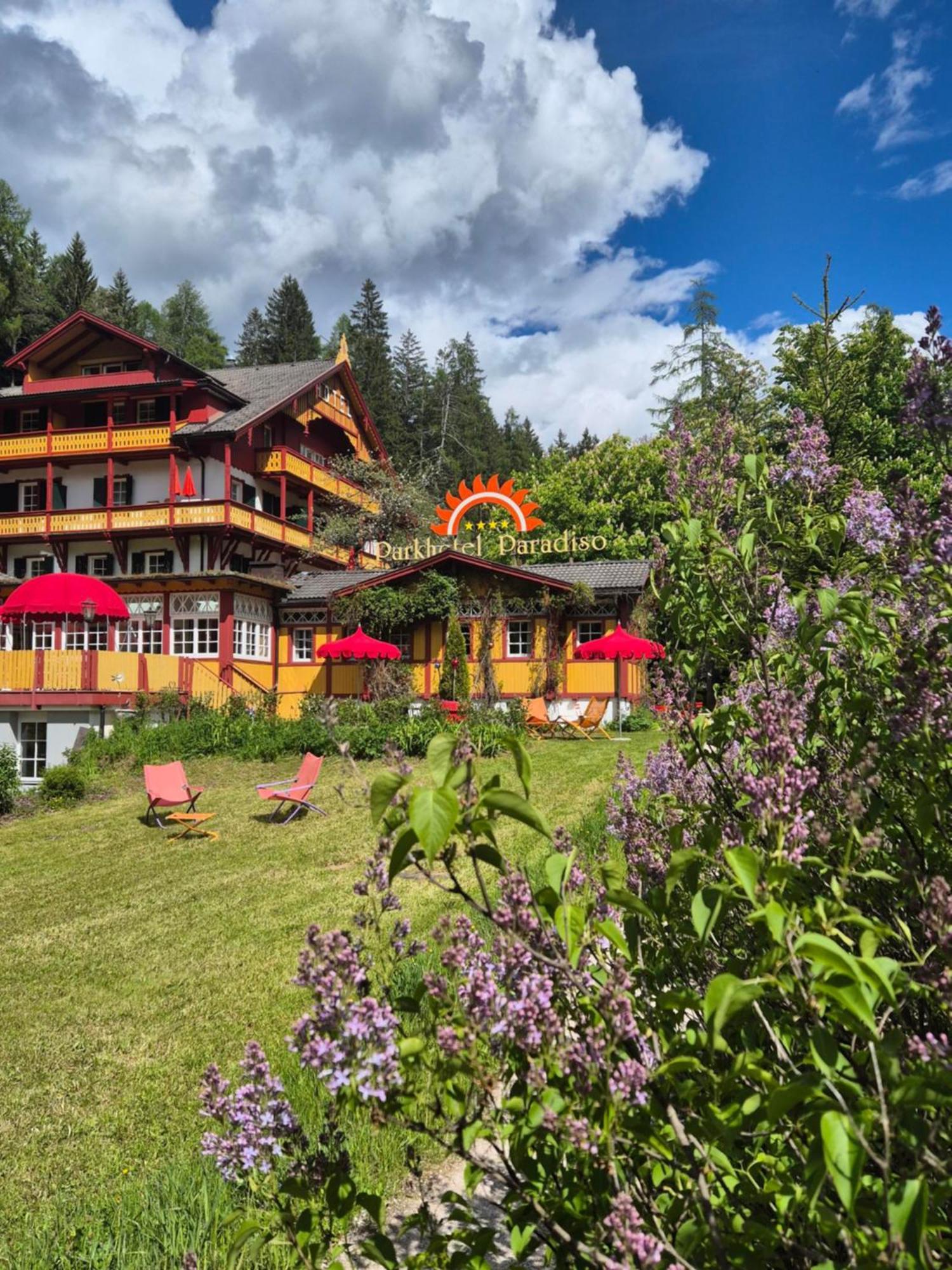 Parkhotel Sole Paradiso San Candido Exterior photo